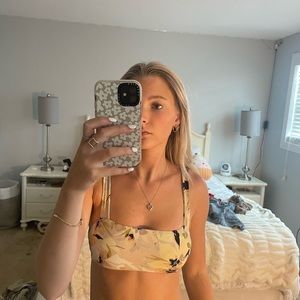 O’Neill floral bikini top